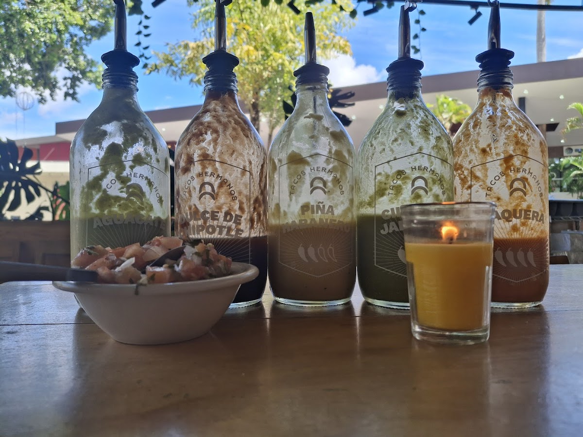 Tacos Hermanos • Paseo Venecia-5